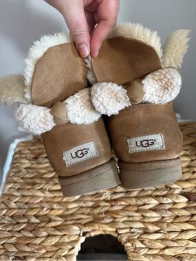 UGG Chestnut Arielle Bailey Bow Slip-Ons